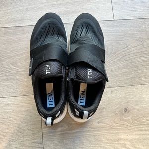 TIEM Slipstream Indoor Cycling Shoes - Women's size 7.5